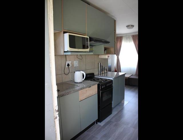 2 BEDROOM APARTMENT FOR SALE IN FLEURHOF